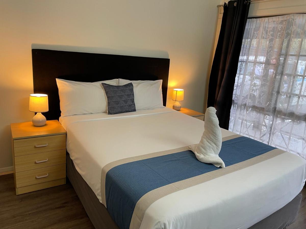 Highway Motor Inn Taree Bagian luar foto