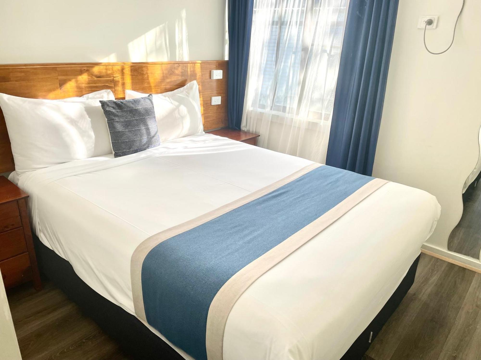 Highway Motor Inn Taree Bagian luar foto